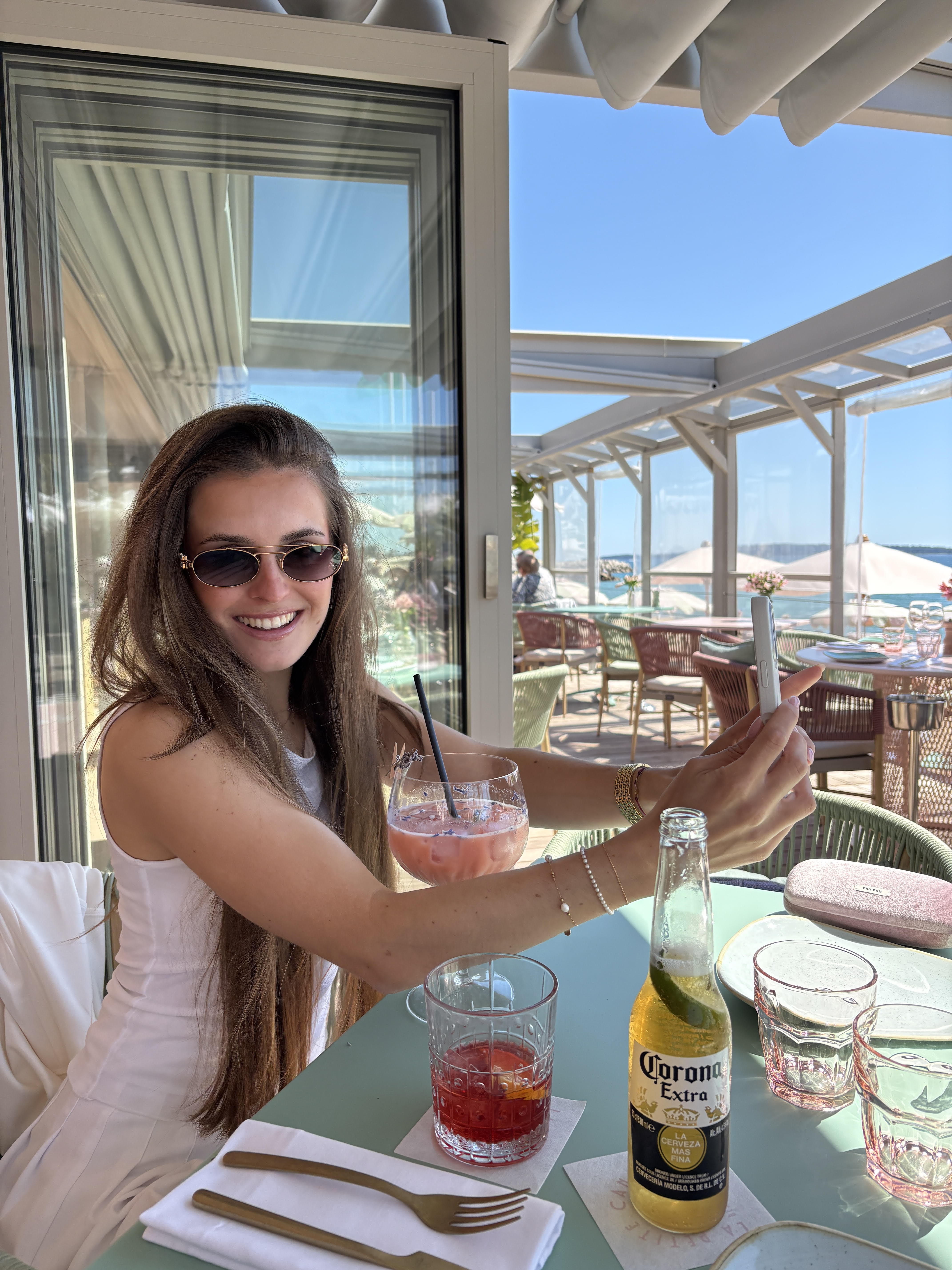 Elina-Flora